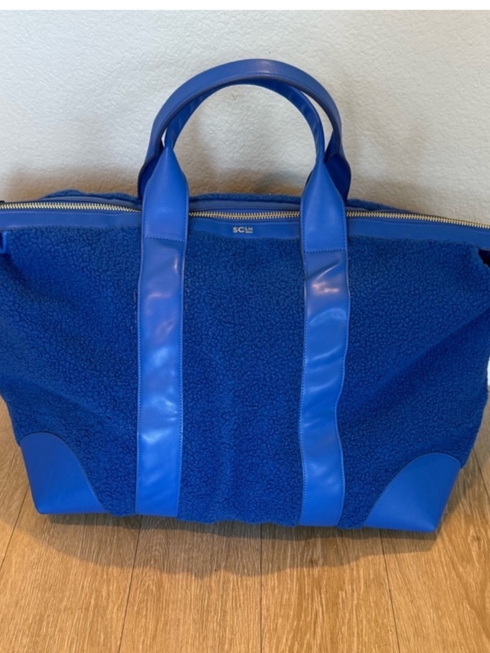 Stoney Clover Lane Sherpa Tote - Picture 3 of 12